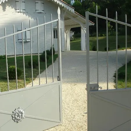 La Maison De Bois Marie Bed & Breakfast Boulazac Isle Manoire